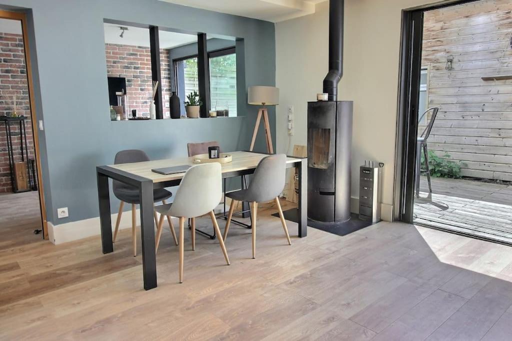 Vila Maison Type Loft Avec Terrasses Trouville-sur-Mer Exteriér fotografie
